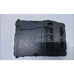 PLATINE FUSIBLE HABITACLE