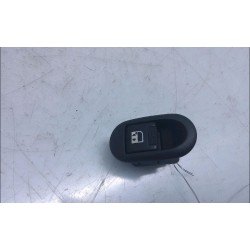 ACTIONNEUR SERRURE PORTE AV D