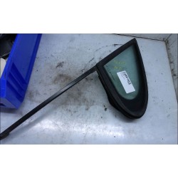 GLACE DEFLECTEUR PORTE AV D