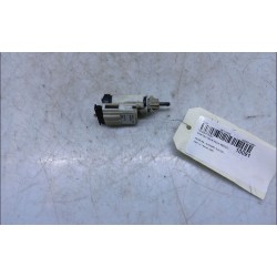 CONTACTEUR FEUX RECUL