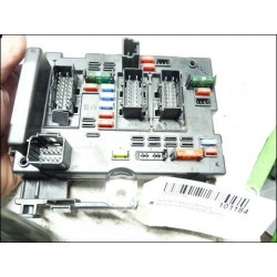 PLATINE FUSIBLE HABITACLE