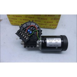 MOTEUR ESSUIE-GLACE AV