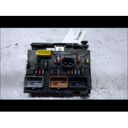 PLATINE FUSIBLE HABITACLE