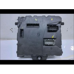 PLATINE FUSIBLE HABITACLE