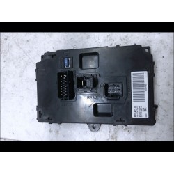 PLATINE FUSIBLE HABITACLE