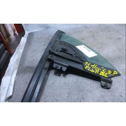 GLACE DEFLECTEUR PORTE AV D