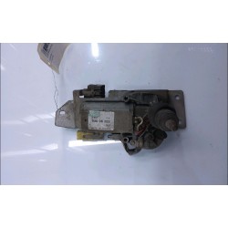 MOTEUR ESSUIE-GLACE AV