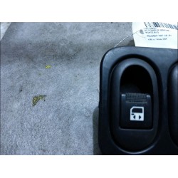 ACTIONNEUR SERRURE PORTE AV G