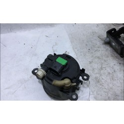 PHARE ANTIBROUILLARD AV D