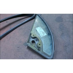 GLACE DEFLECTEUR PORTE AV D