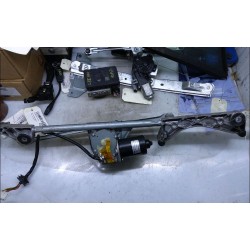 MOTEUR ESSUIE-GLACE AV