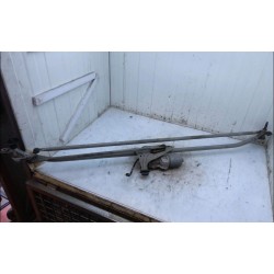 MOTEUR ESSUIE-GLACE AV