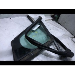 GLACE DEFLECTEUR PORTE AV G