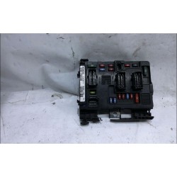 PLATINE FUSIBLE HABITACLE