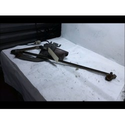 MOTEUR ESSUIE-GLACE AV