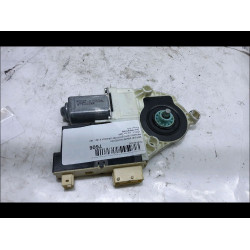 MOTEUR ESSUIE-GLACE AVD