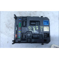 PLATINE FUSIBLE HABITACLE