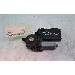 MOTEUR ESSUIE-GLACE AVD