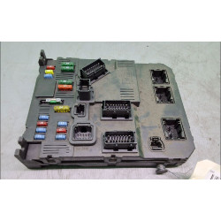 PLATINE FUSIBLE HABITACLE