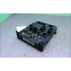 PLATINE FUSIBLE HABITACLE