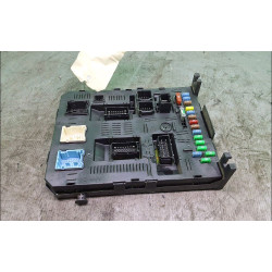 PLATINE FUSIBLE HABITACLE