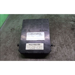 PLATINE FUSIBLE HABITACLE