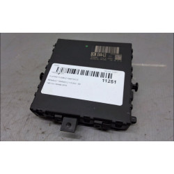 PLATINE FUSIBLE HABITACLE