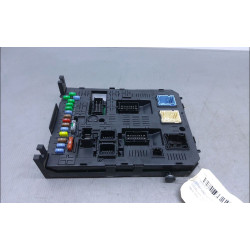 PLATINE FUSIBLE HABITACLE