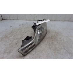 PHARE ANTIBROUILLARD AV G