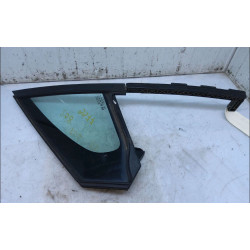 GLACE DEFLECTEUR PORTE AV G