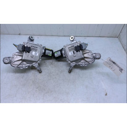 MOTEUR ESSUIE-GLACE AV