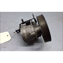 POMPE DIRECTION ASSISTEE