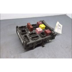 PLATINE FUSIBLE HABITACLE