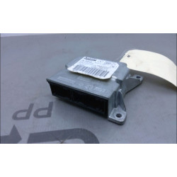 BOITIER PRETENSIONNEUR