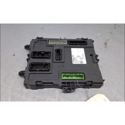 PLATINE FUSIBLE HABITACLE