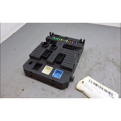 PLATINE FUSIBLE HABITACLE